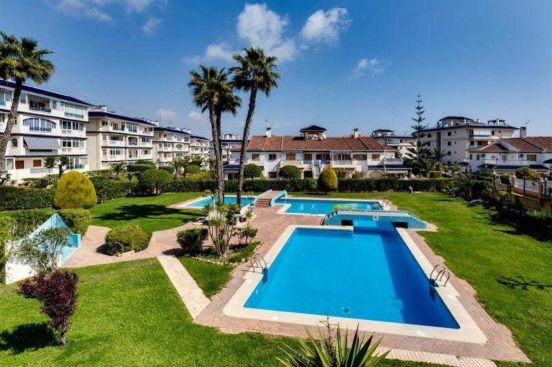Apartamento Cerca De La Playa La Mata Ла-Мата Экстерьер фото